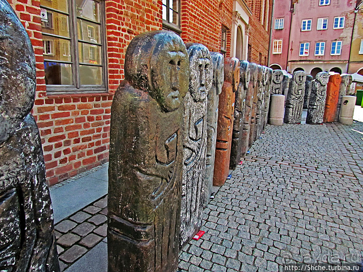 Baby pruskie — "прусские бабы", ставшие "изюминкой" Ольштына