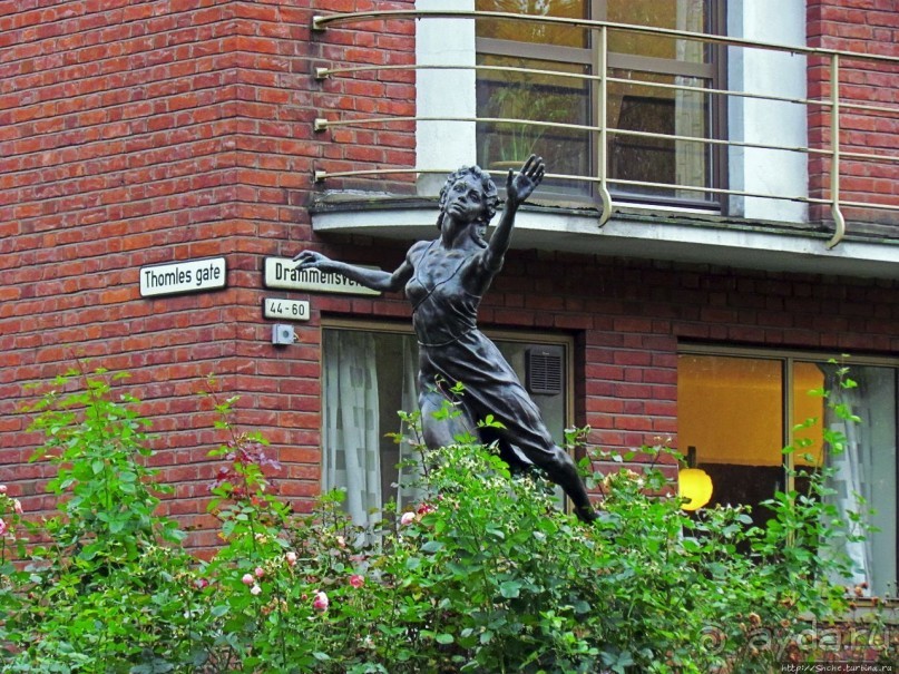 По нетопаным тропам ... Фрогнер — нетуристический Осло