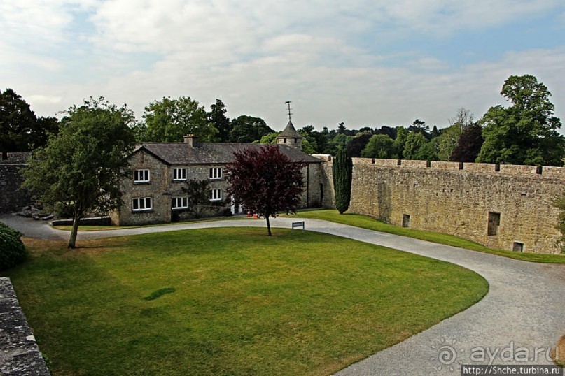 Замок Кэр — скромный красавец