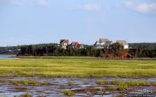 Много в ней лесов, полей и ... полей среди лесов:)