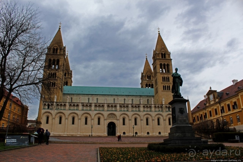 Роскошно! Собор Святых Петра и Павла в Пече