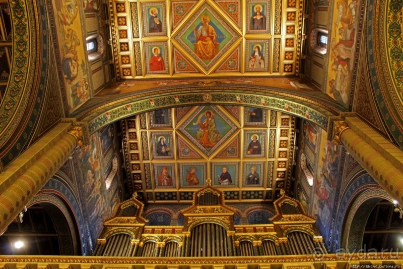 Роскошно! Собор Святых Петра и Павла в Пече