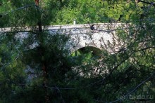 Диплохифиро — уникальный двойной мост через ущелье Курис