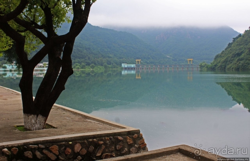 Катим по КНДР. Остановка на живописном озере Симпхен