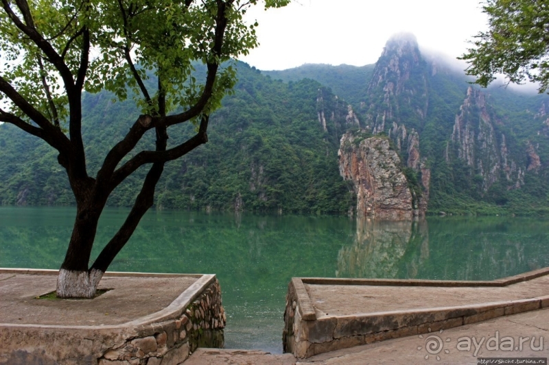 Катим по КНДР. Остановка на живописном озере Симпхен