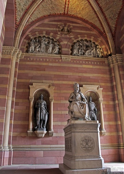 Большой имперский собор в городе Шпайер ( ЮНЕСКО № 168)