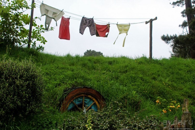 Хоббит — Он ... мог бы здесь жить