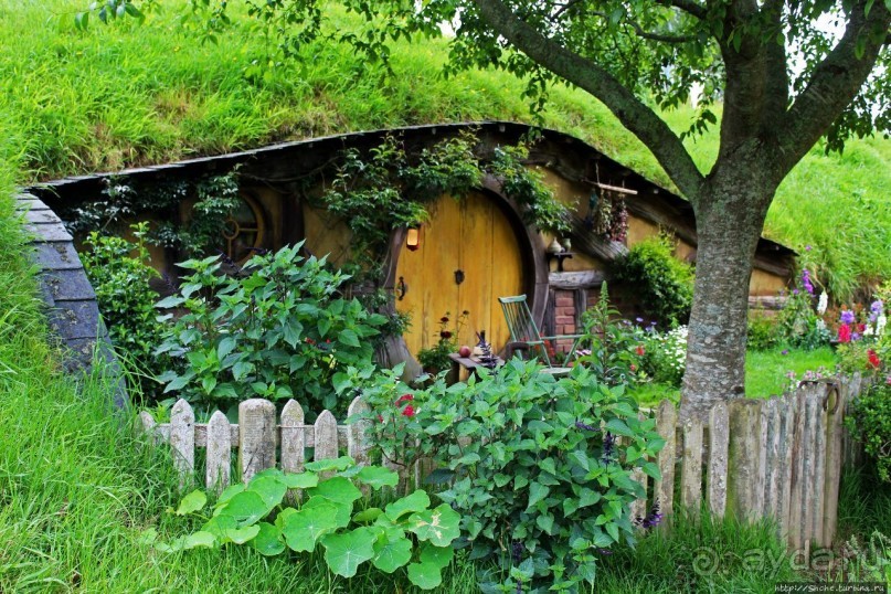 Хоббит — Он ... мог бы здесь жить