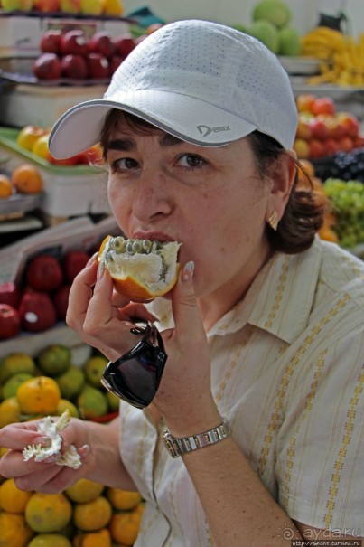 Чисто и безопасно — самый старый/молодой рынок Кито