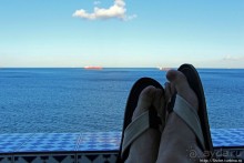 Заход солнца между Африкой и Испанией в Великобритании