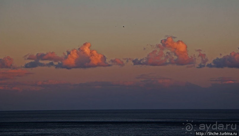 Заход солнца между Африкой и Испанией в Великобритании