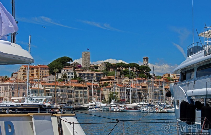 Канны. Старый порт для новеньких яхт