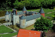 Замки долины Луары — 14 евро за пучок