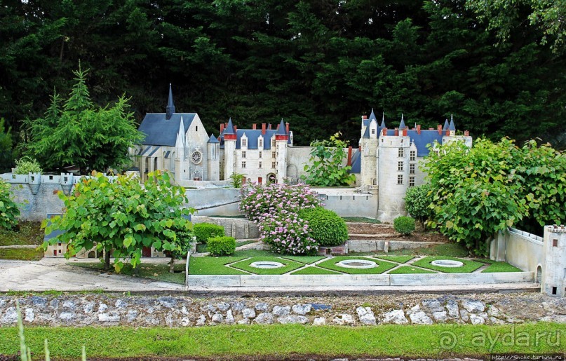 Замки долины Луары — 14 евро за пучок