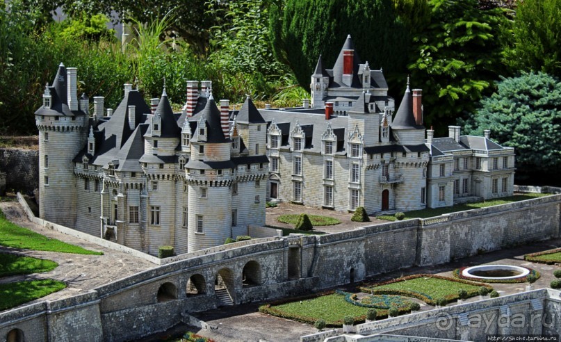 Замки долины Луары — 14 евро за пучок