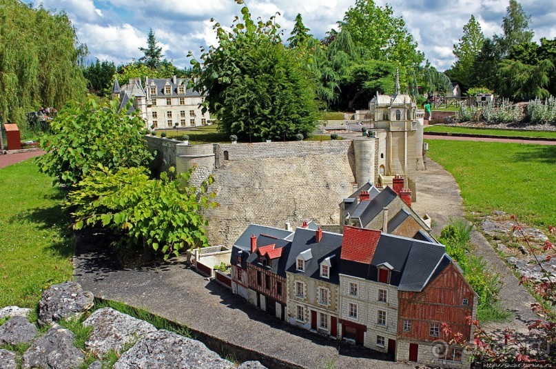 Замки долины Луары — 14 евро за пучок