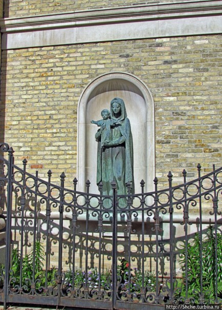 Католический кафедральный собор Иоанна Богослова в Милуоки