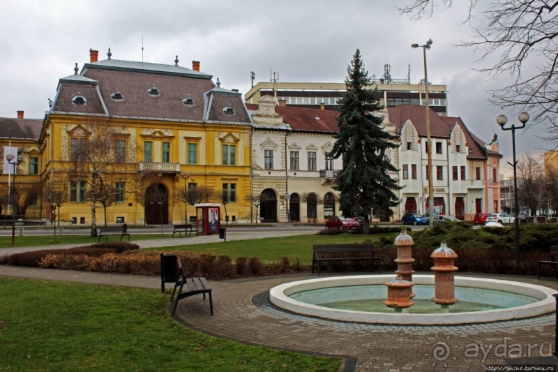 Площадь Героев — парк в центре венгерской Ньиредьхазы