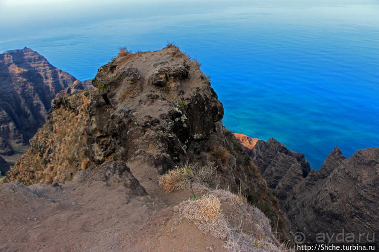 Скалы Нуалоло — "вид на миллион долларов" и немного "крейзи"