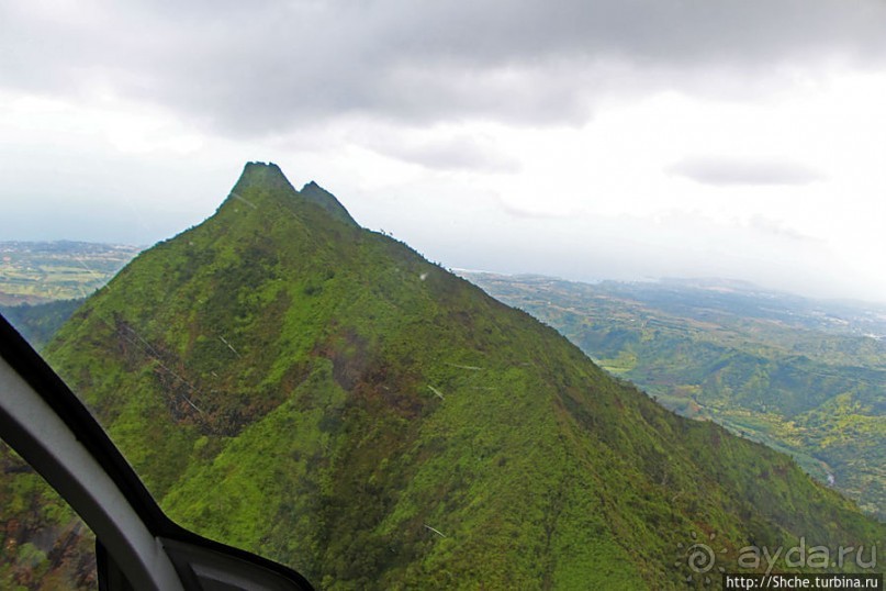 На вертолете над Кауаи. Завершение. Еще круг через горы