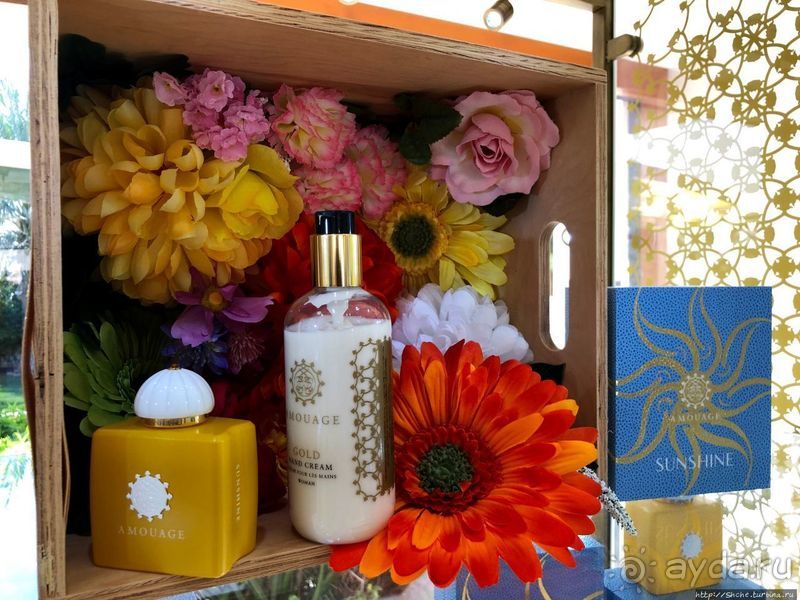 Лучшие друзья девушек... изыканные ароматы "Amouage"