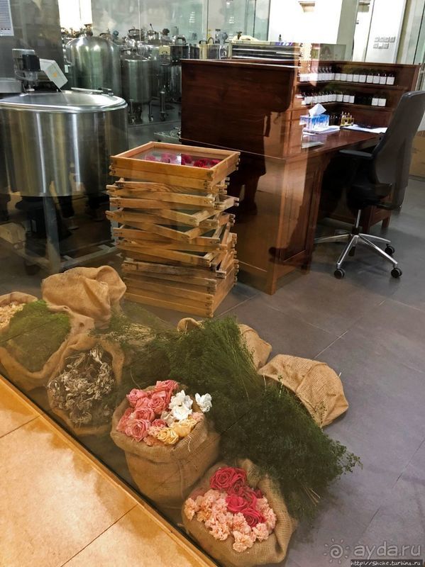 Лучшие друзья девушек... изыканные ароматы "Amouage"