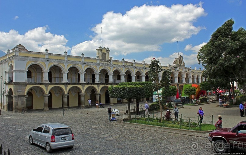 Антигуа-Гватемала — самый респектабельный город страны