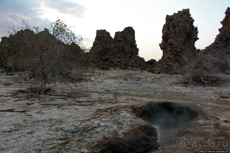 Озеро Лак Аббе: рассвет, горячие источники, фламинго