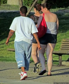 Набережная реки Moumee — и прогулка, и рыбалка и ...Майами