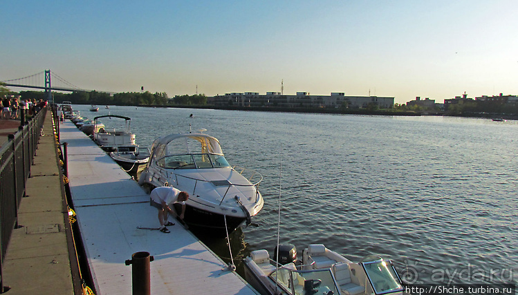 Набережная реки Moumee — и прогулка, и рыбалка и ...Майами