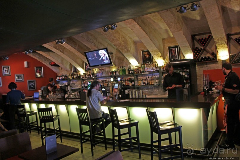 Культовый кафе-бар в Валетте