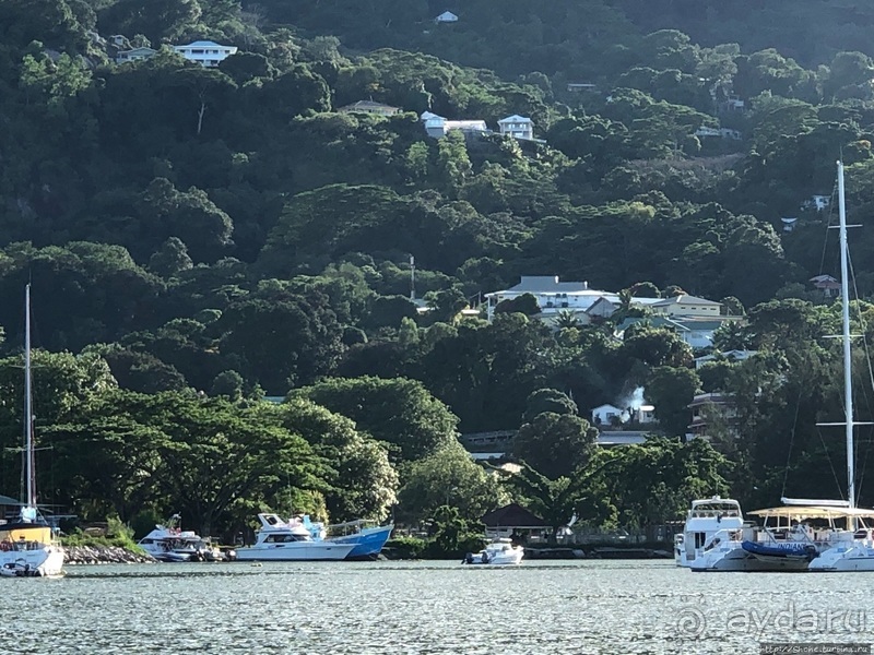 Ух ты, мы вышли из бухты... Ух ты, вернулись обратно))