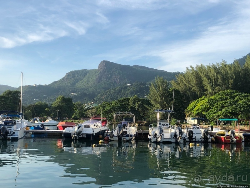 Ух ты, мы вышли из бухты... Ух ты, вернулись обратно))