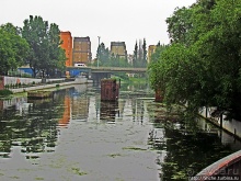 Приток Nowa Motlawa и остров Складов (Wyspa Spichrzow)