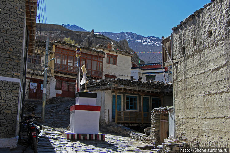 Кагбени — истинные ворота Мустанга, зеленый оазис в горах