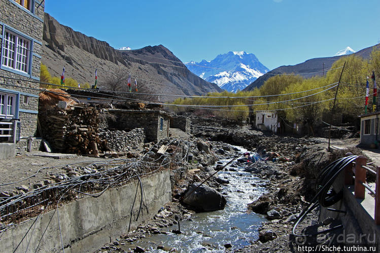 Кагбени — истинные ворота Мустанга, зеленый оазис в горах