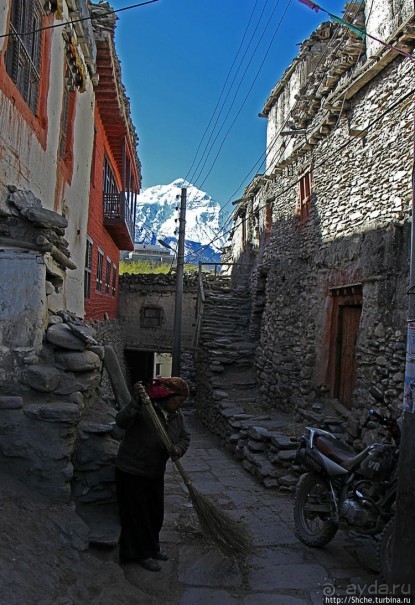 Кагбени — истинные ворота Мустанга, зеленый оазис в горах