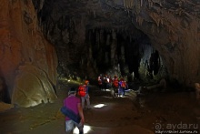 Полые скалы Вьетнама: долина Tan Hoa и первая пещера