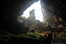 Полые скалы Вьетнама: долина Tan Hoa и первая пещера