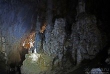 Полые скалы Вьетнама: долина Tan Hoa и первая пещера