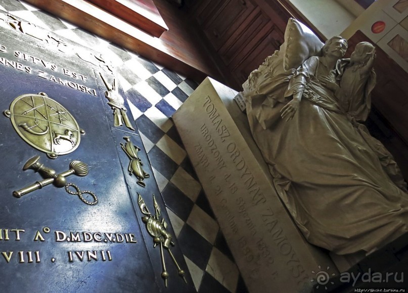 Идеальный собор в "идеальном городе"