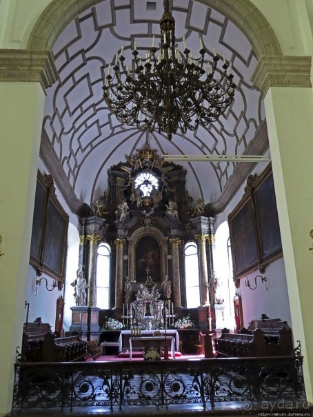 Идеальный собор в "идеальном городе"