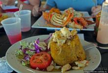 Пока у всех сиеста, здесь не плохо кормят