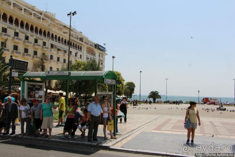 Туристические центры в Салониках — площадь Аристотеля