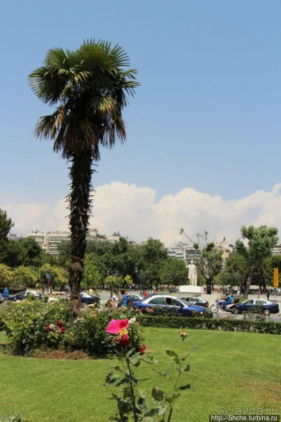 Туристические центры в Салониках — площадь Аристотеля