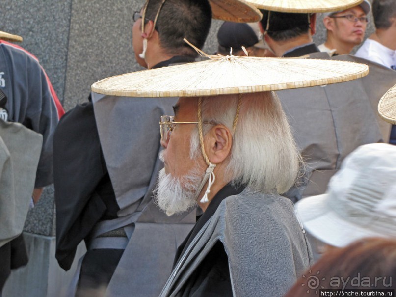 Осенний фестиваль в Такаяма, завершающее шествие