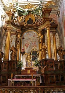 Шикарный костел с шикарным органом