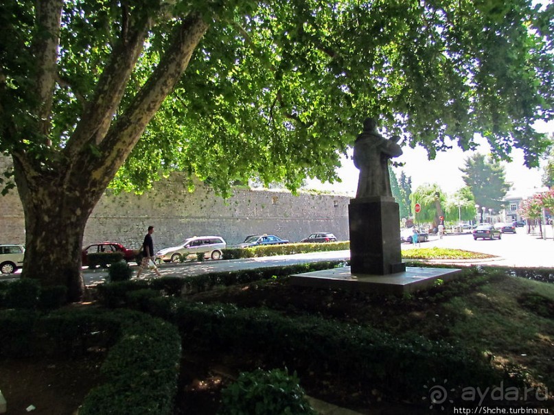 Требинье — жемчужина Восточной Герцеговины