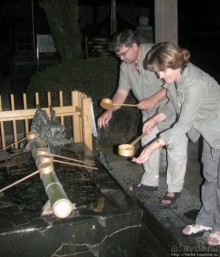 Ночной визит в синтоистский храм. Изучаем правила поведения.