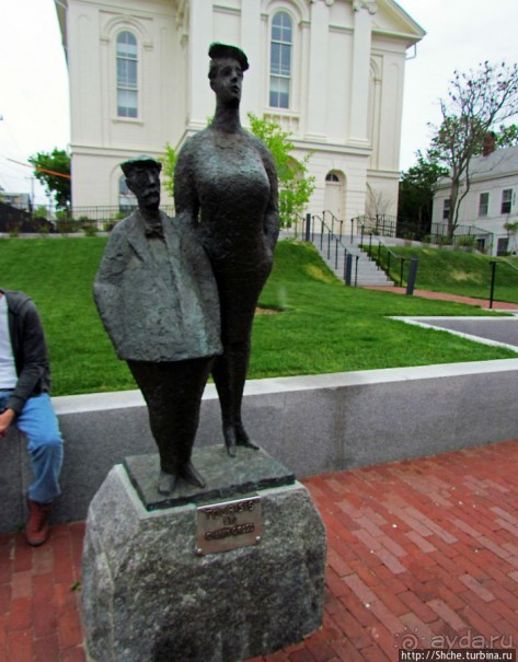 Commersial Street — и прогулка вдоль берега, и шоппинг